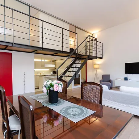 アパート Vivimihome Loft Su Due Livelli Con Terrazzo